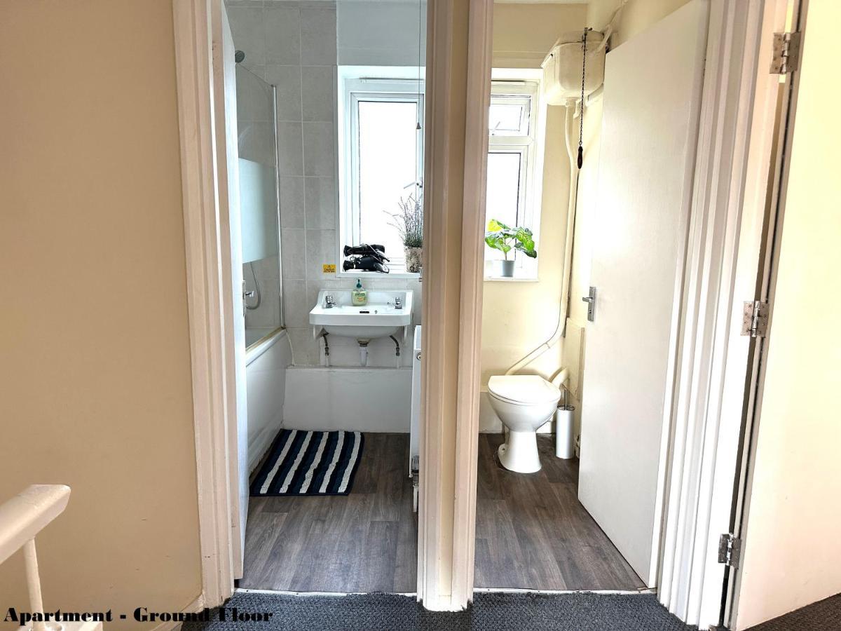Апартаменты Charming Flats With Fast Wifi On The Famous Abbey Road Лондон Экстерьер фото