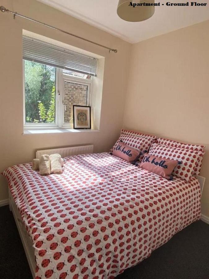 Апартаменты Charming Flats With Fast Wifi On The Famous Abbey Road Лондон Экстерьер фото