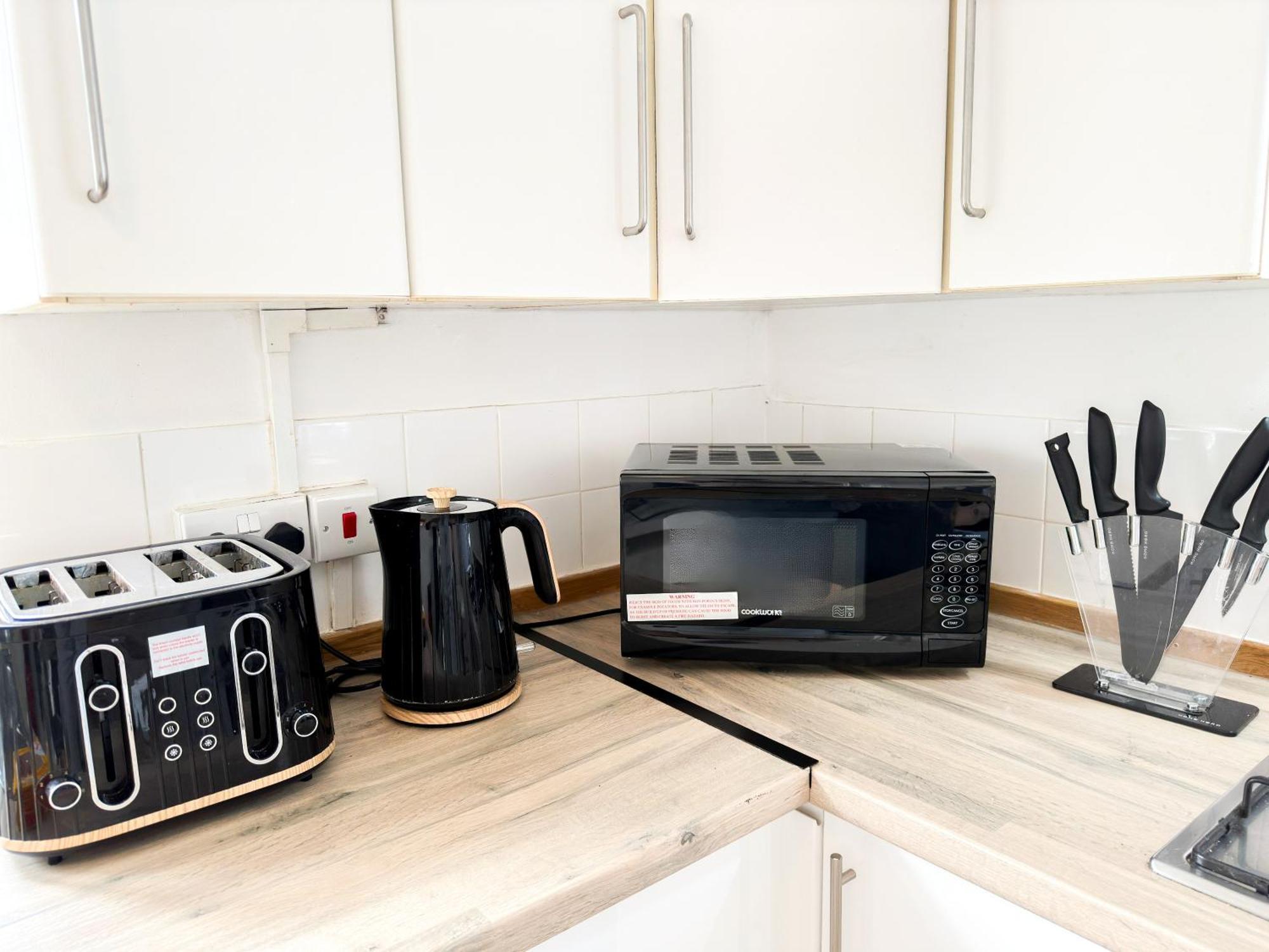 Апартаменты Charming Flats With Fast Wifi On The Famous Abbey Road Лондон Экстерьер фото