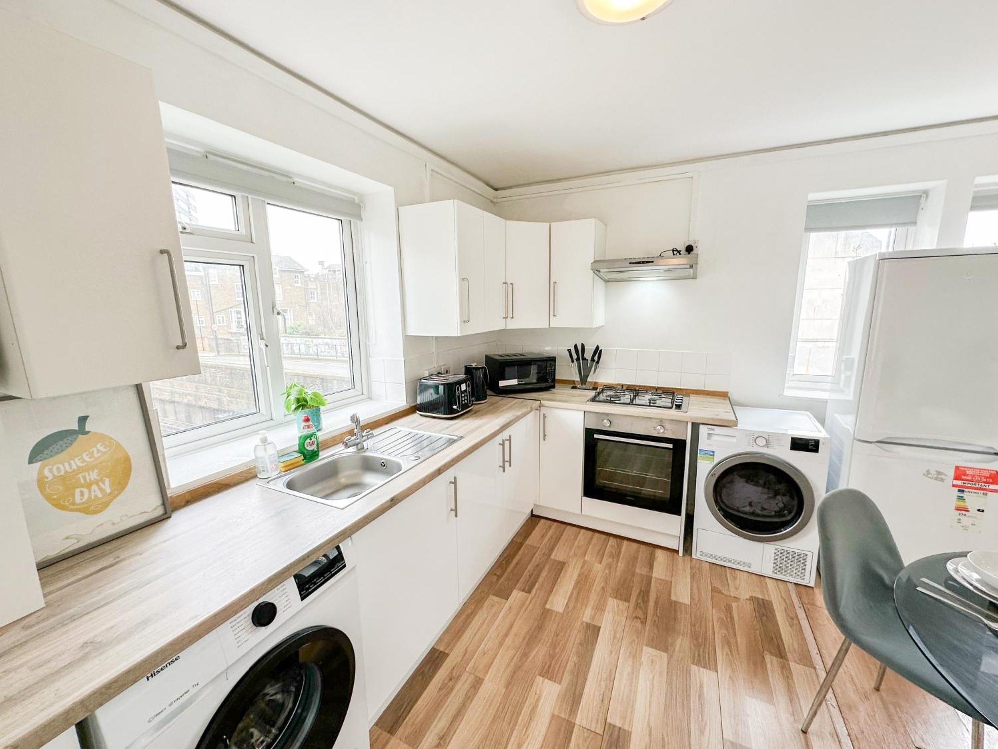 Апартаменты Charming Flats With Fast Wifi On The Famous Abbey Road Лондон Экстерьер фото